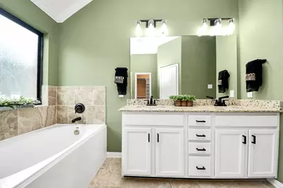 3825 Enchanted Timbers Lane, Spring, TX 77386 - Photo 14