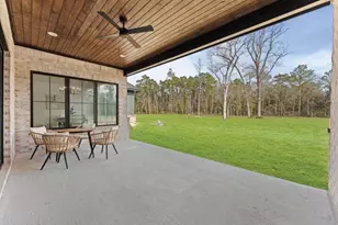 15045 Tybee Ln, Conroe, TX 77306 - Photo 6
