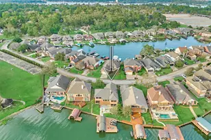 373 Bayshore Dr, Montgomery, TX 77356 - Photo 4