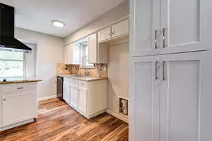 12114 Dorrance Ln, Meadows Place, TX 77477 - Photo 12