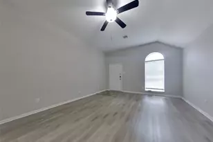 11515 Baldwin Spruce Trail, Tomball, TX 77375 - Photo 2