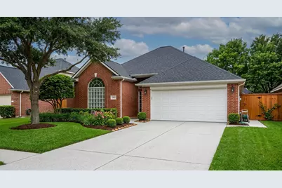 1303 S Teal Estates Circle, Fresno, TX 77545 - Photo 1