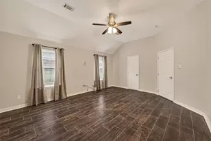 1303 S Teal Estates Cir, Fresno, TX 77545 - Photo 26