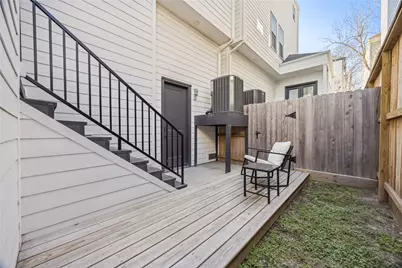 1127 W 16th Street #C, Houston, TX 77008 - Photo 4