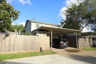 6573 Briar Bayou Dr, Houston, TX 77072 - Photo 32