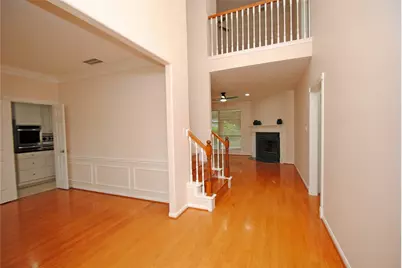 611 Woodcastle Bend, Houston, TX 77094 - Photo 4