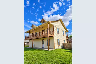 2311 Bayline, San Leon, TX 77539 - Photo 1