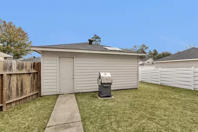 20180 Aldens Oak, Kingwood, TX 77339 - Photo 32
