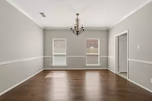 3007 Eagle Lake Dr, Pearland, TX 77581 - Photo 4