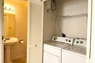 10064 Emnora Ln, Houston, TX 77080 - Photo 16