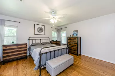 8323 Lorrie Drive, Houston, TX 77025 - Photo 22