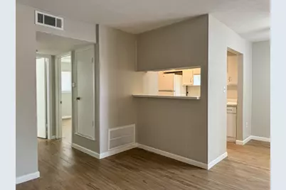 2101 6th Avenue N #3, Texas City, TX 77590 - Photo 1