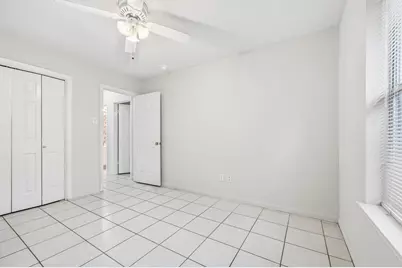9619 E Withers Way Circle, Houston, TX 77065 - Photo 26