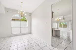9619 E Withers Way Cir, Houston, TX 77065 - Photo 14