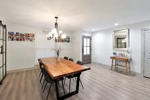 6039 McKnight St, Houston, TX 77035 - Photo 8