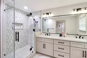 6039 McKnight St, Houston, TX 77035 - Photo 12