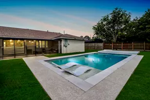 6039 McKnight St, Houston, TX 77035 - Photo 1