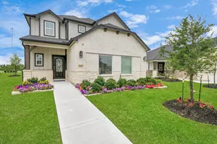 2142 Emerald Diamond Ct, Fresno, TX 77545 - Photo 2