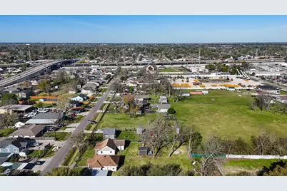 1717 Cresline Street, Houston, TX 77093 - Photo 22