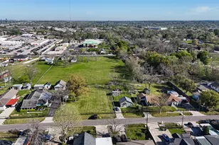 1717 Cresline St, Houston, TX 77093 - Photo 16