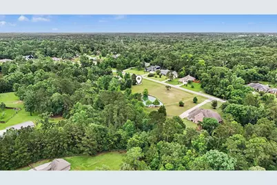 1635 Topaz Trail, Willis, TX 77378 - Photo 4