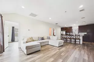 4506 Linninger Ln, Dickinson, TX 77539 - Photo 10