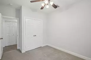 90 Panterra Way, The Woodlands, TX 77382 - Photo 32