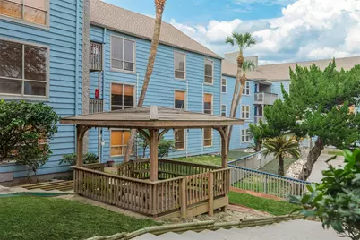 8100 Seawall Boulevard #D, Galveston, TX 77551 - Photo 14