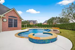 103 Water Bluff Ln, Richmond, TX 77406 - Photo 2