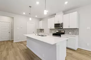 713 Sand Dollar Dr, Kemah, TX 77565 - Photo 8