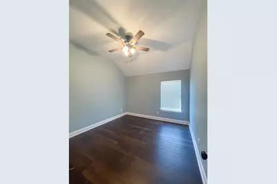 854 Skyspring Lane, League City, TX 77573 - Photo 8