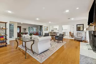 11930 Westmere Dr, Houston, TX 77077 - Photo 8