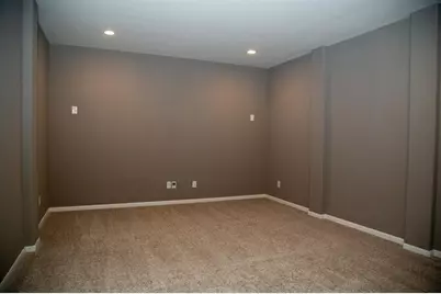 4902 Thunder Creek Lane, Sugar Land, TX 77479 - Photo 22
