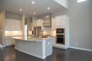 4902 Thunder Creek Ln, Sugar Land, TX 77479 - Photo 8