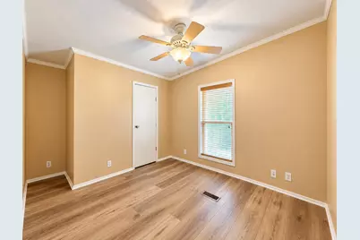 933 Front Street, Columbus, TX 78934 - Photo 8