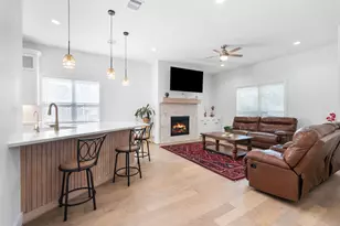 8617 Kari Ct, Jersey Village, TX 77040 - Photo 10