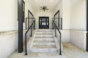 8617 Kari Ct, Jersey Village, TX 77040 - Photo 4