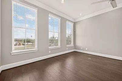9656 Knight Road, Houston, TX 77045 - Photo 12