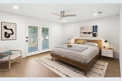 5826 Dumfries Drive, Houston, TX 77096 - Photo 16