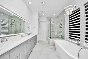8724 Oak Kolbe Ln, Houston, TX 77080 - Photo 38