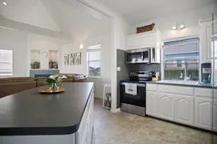836 Eastview, Crystal Beach, TX 77650 - Photo 20
