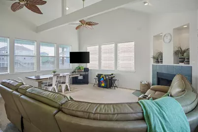 836 Eastview, Crystal Beach, TX 77650 - Photo 12