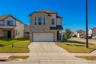 966 Harper Ln, Bryan, TX 77803 - Photo 2