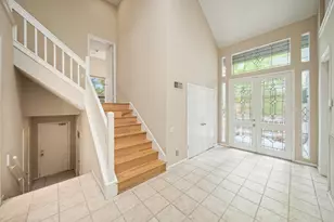 130 Sugar Berry Cir, Houston, TX 77024 - Photo 6