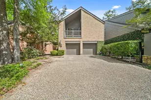 130 Sugar Berry Cir, Houston, TX 77024 - Photo 4