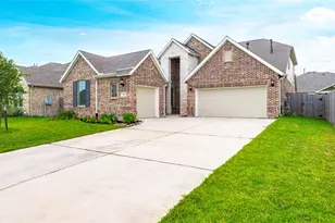 815 Wormwood Dr, League City, TX 77573 - Photo 1