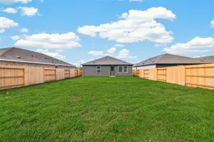 9310 Dazzling Tentacle Dr, Baytown, TX 77521 - Photo 10