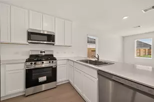 9310 Dazzling Tentacle Dr, Baytown, TX 77521 - Photo 14