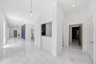 10103 Briar Forest Dr, Houston, TX 77042 - Photo 6