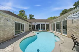 10103 Briar Forest Dr, Houston, TX 77042 - Photo 40